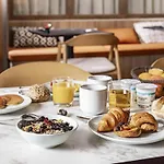 Novotel Mont-blanc Ξενοδοχείο 4*