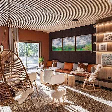 فندق Novotel Mont-blanc 4*