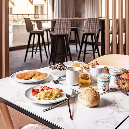 Novotel Mont-blanc 4* Megeve