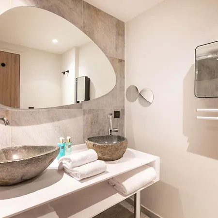 Novotel Mont-blanc فندق 4*