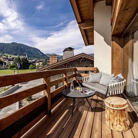 Novotel Mont-blanc ホテル 4*