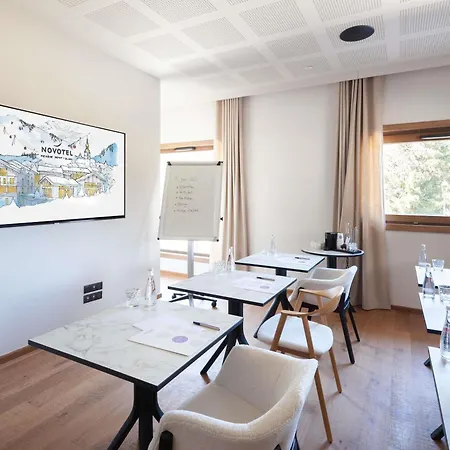 Novotel Mont-blanc Hotel 4*